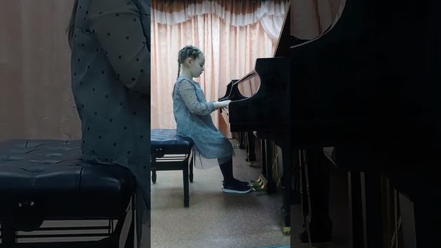 Стражко Екатерина - Сонатина И. Беркович смотреть онлайн