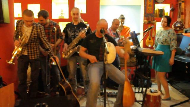 ПА КАМПАСАМ В GOLDEN BUDDHA - АЛМА - АТА live смотреть онлайн