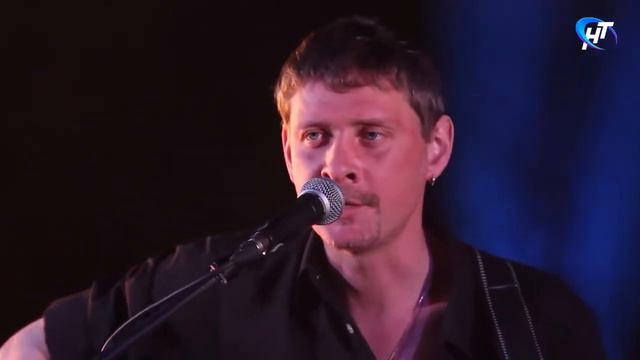 Поздравление с Днем Победы от Жени Щербакова и Вики Дариан смотреть онлайн