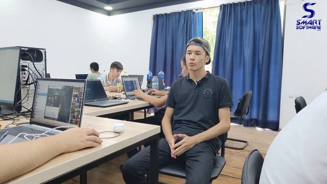 Zayniddin Ruzmatov - Intern Fullstack Laravel / JavaScript Developer смотреть онлайн