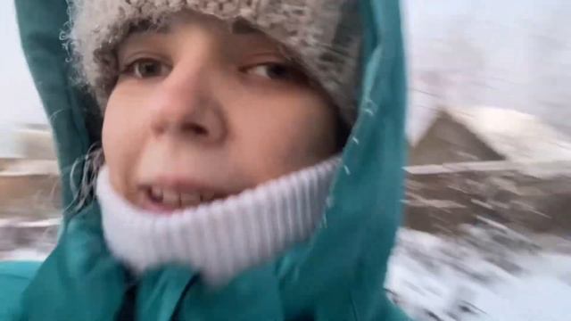 Семейные Влоги!! Мерзнем на даче. смотреть онлайн
