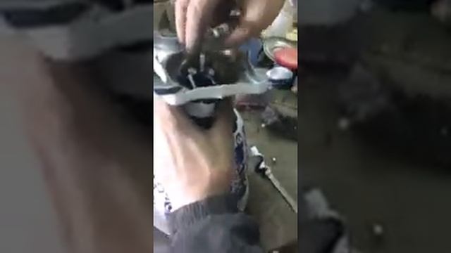 Как поменять ТЭН в электрическом самоваре. Часть 1. смотреть онлайн