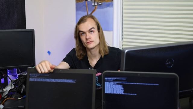 Creating a Proxmox cluster with 3 old laptops смотреть онлайн