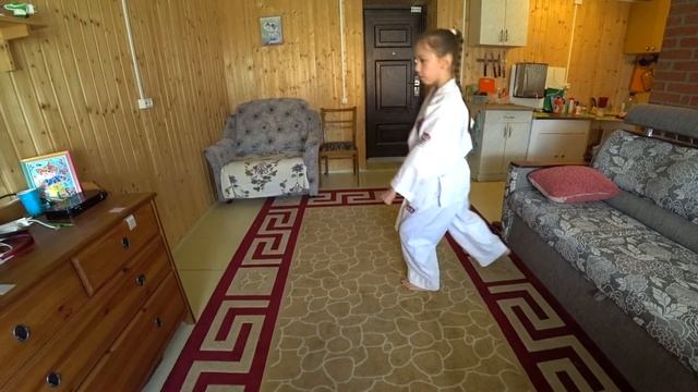 Саджи джеруги Бутакова Елизавета 10 лет 10 гып смотреть онлайн