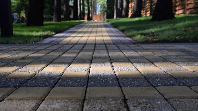 тротуарная плитка фабрики готика http://www.mostovaya.ru/ смотреть онлайн