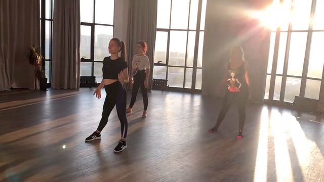 Dance Mix смотреть онлайн
