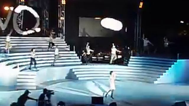 vivocity stefanie sun - first day смотреть онлайн