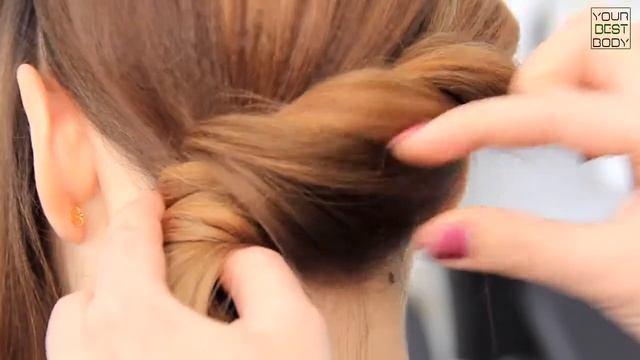 Прическа на каждый день Офисный стиль Для длинных и средних волос смотреть онлайн