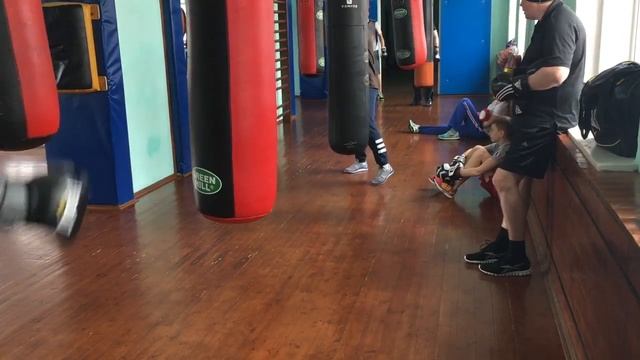 Бокс в СК"Китэк" смотреть онлайн