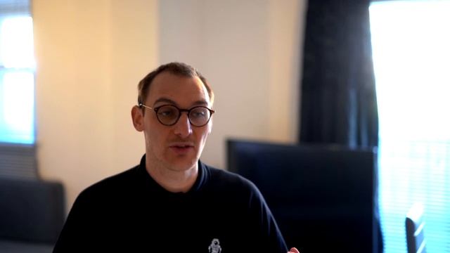 STOP USING DIV'S! (Use Sectioning Elements) смотреть онлайн