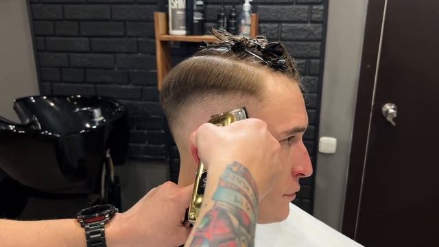 Мужская стрижка | Стрижка Андеркат | Undercut | Barber | Барбер | Фейд | Fade | Мужские стрижки 202 смотреть онлайн