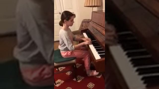 Кийко Даша Григ "две поэтические картинки" смотреть онлайн