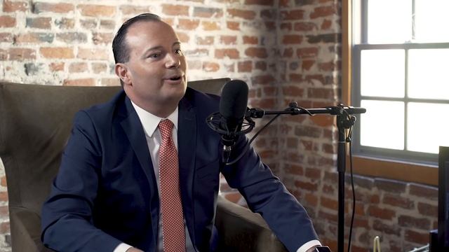Monty Python and Thomas Paine | Guest: Sen. Mike Lee | Ep 10 смотреть онлайн