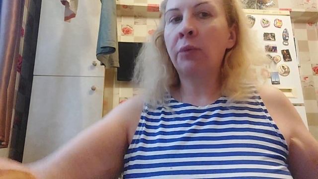 готовлю салат со свеклой и ем пирог и молоко смотреть онлайн