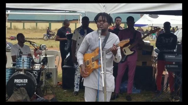 Lucky dube live. Reggae Strong/Back to my root смотреть онлайн