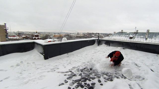 Как слепить снеговика