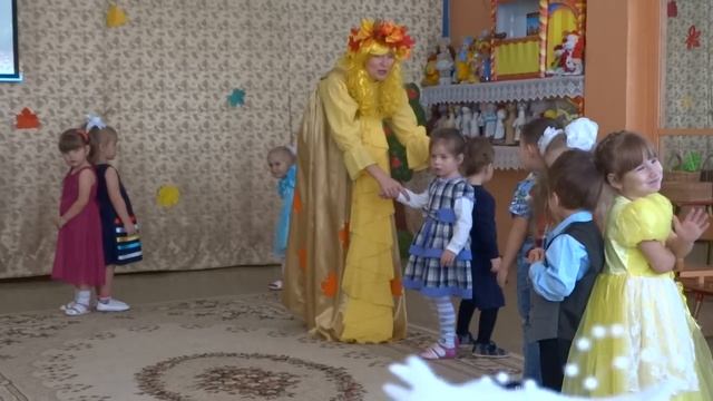 Подготовки к танцу больше, чем самого танца малышей смотреть онлайн