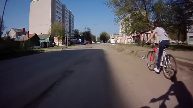 Латышских стрелков уже месяц в ямах смотреть онлайн