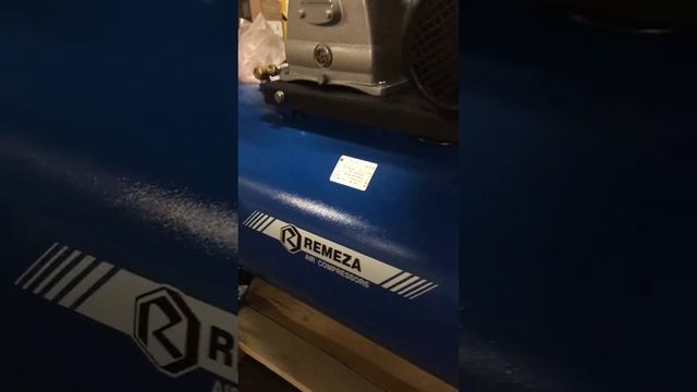 Kompresor sprężarka Remeza SB4/C-200.LB30A смотреть онлайн
