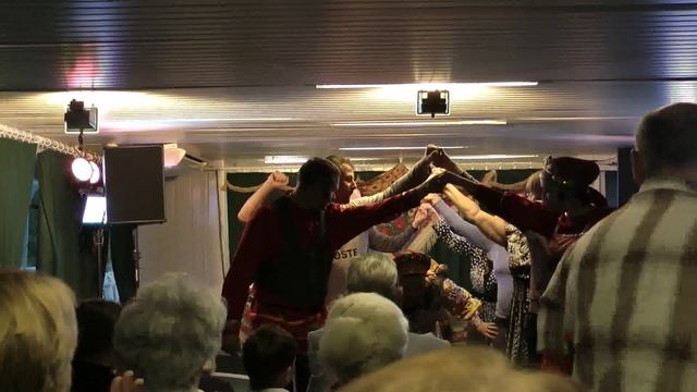 Цикл "Круизный звездопад". 24 серия смотреть онлайн