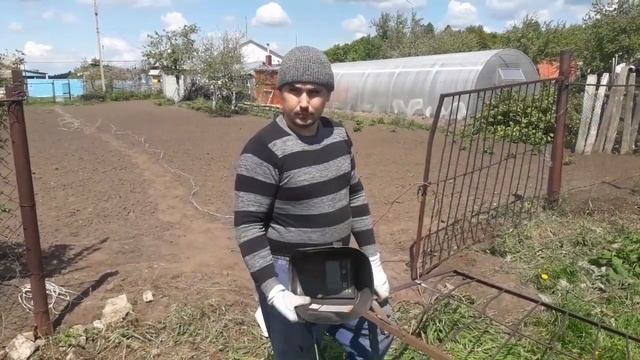 Выходной день в деревне. Сварка. Самодельные петели на воротах. смотреть онлайн