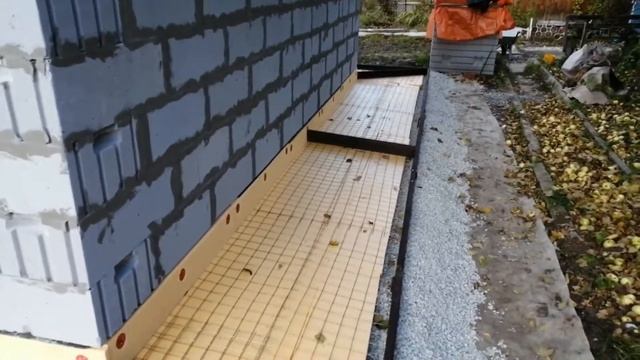 Устройство утепленной отмостки вокруг бани из газоблока. смотреть онлайн