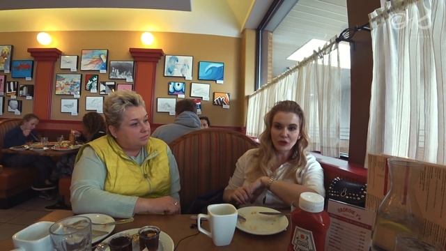 Типичный американский ресторан. Как одеваются американцы. Декорирование интерьера. Чикаго, влог. смотреть онлайн