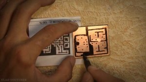 Травление печатных плат в хлорном железе / Etching PCB of ferric chloride