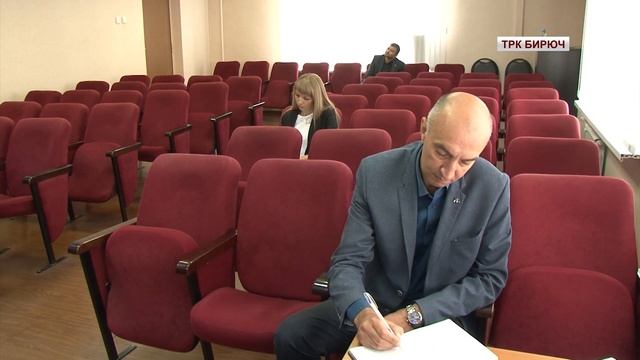 Глава администрации Красногвардейского района Анна Куташова провела очередной приём граждан смотреть онлайн