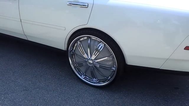 '03 Infiniti M45 on 24" Davin Streetspin 6's смотреть онлайн