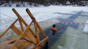 Купание на Крещение 2019  Смоленск _ Детей заставили