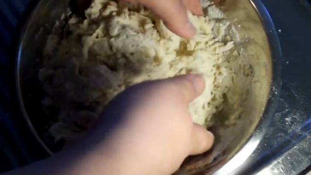 PIZZA DOUGH - VIDEO RECIPE смотреть онлайн