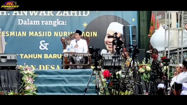 KH.Anwar Zahid Terbaru "Wong Sogeh X Wong Mlarat" Lucu Puol смотреть онлайн