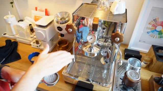 Relaxing Coffee Workflow - Lelit Bianca