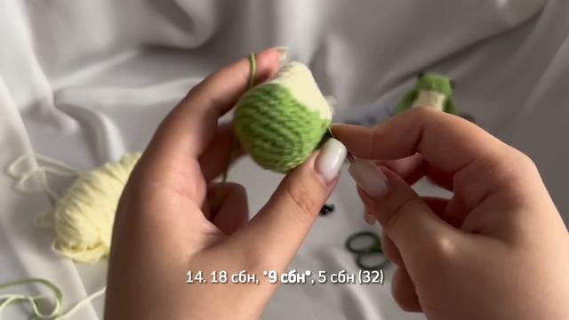 Лягушка крючком | игрушка амигуруми | crochet frog смотреть онлайн