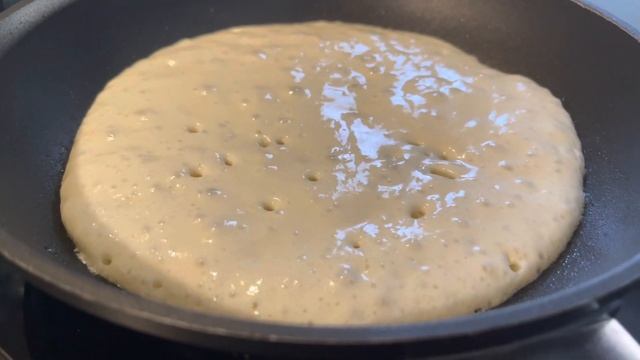 БЛИНЫ как у БАБУШКИ • простые и быстрые дрожжевые блины • смотреть онлайн