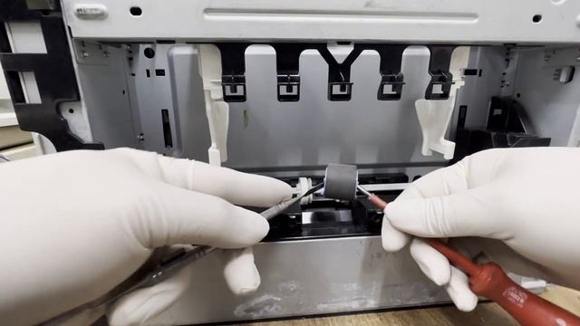 How to Replace Pick-up Roller | LaserJet CP1025 Color смотреть онлайн