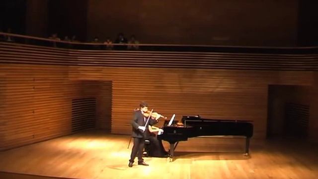 David Horvat (12) plays Sarasate Zigeunerweisen (Rosalind Phang - piano) смотреть онлайн