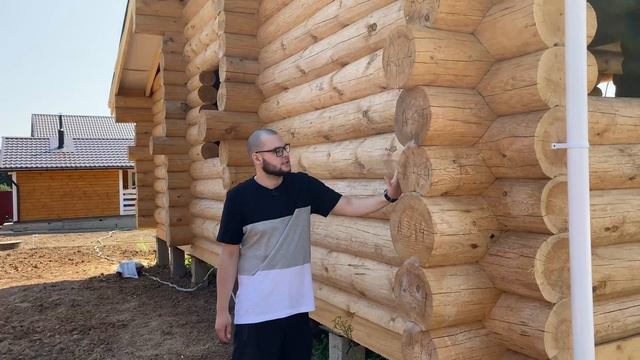 Обзор сруба на 62 м2 кировская сосна 300 мм | Дом из бревна ручной рубки от Колосов Хауз смотреть онлайн