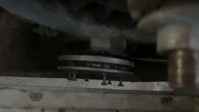 Запорожец ЗАЗ 968 М - Замена масла и чистка масляного фильтра смотреть онлайн