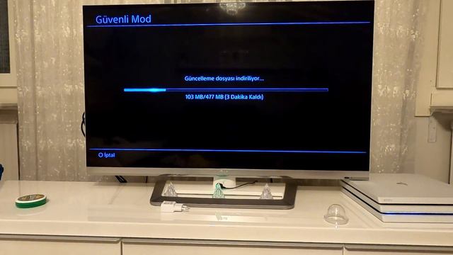 PS4 Sistem Yazılımı Sürüm 8.03 Güncellemesi смотреть онлайн