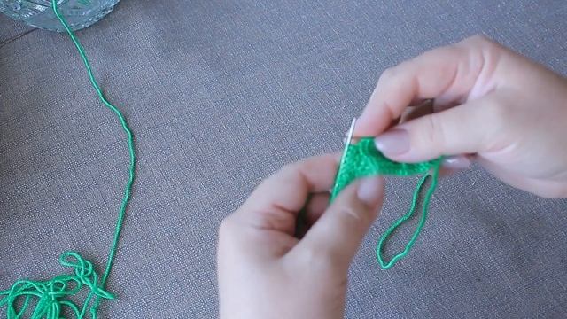 КАК СВЯЗАТЬ СПИЦАМИ СВИТЕР ДЛЯ КУКЛЫ смотреть онлайн