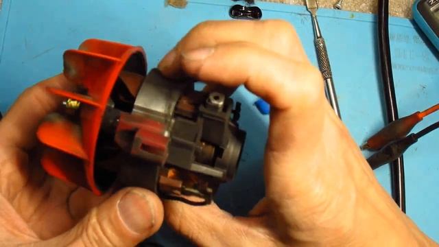 Как разобрать фен BaByliss, не работает вентилятор. How to disassemble the hair dryer, fan not work смотреть онлайн