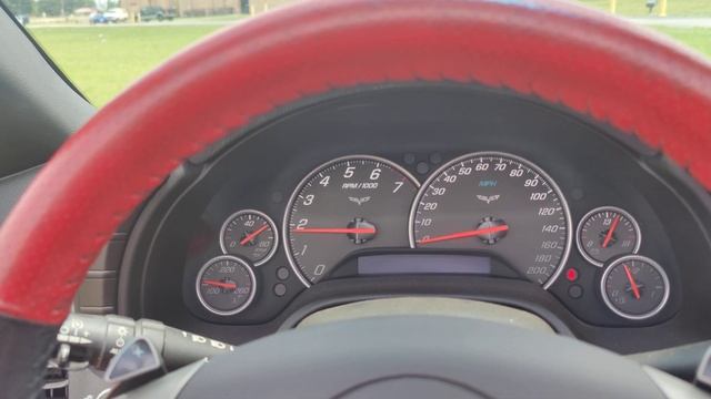 2011 Chevrolet Corvette Z16 Grand Sport W/ 2LT смотреть онлайн