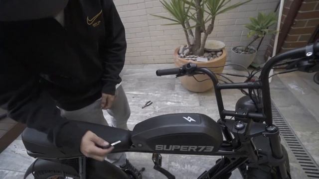 SUPER73 S2 UNBOXING 2022 смотреть онлайн