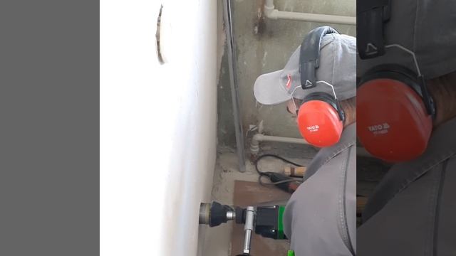 Алмазное сверление бурение подрозетников в бетоне без воды и без пыли с пылесосом hilti vc 20u смотреть онлайн