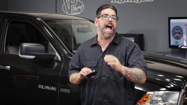 Tuning your Dodge RAM 1500 w/ the Bully Dog GT Gas Platinum Tuner смотреть онлайн