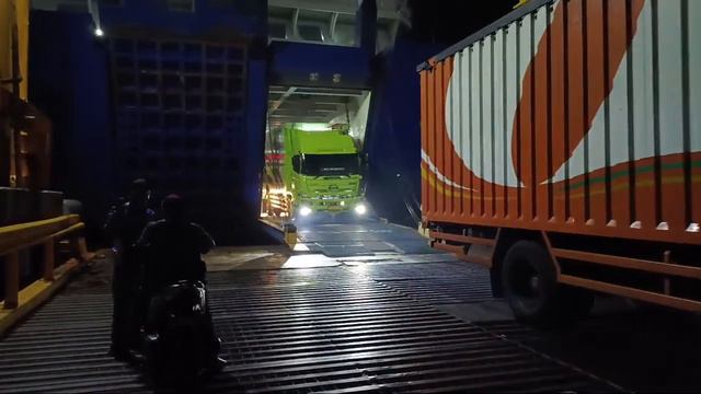 PANTAUAN SITUASI TERKINI DIPELABUHAN MERAK ‼️ смотреть онлайн