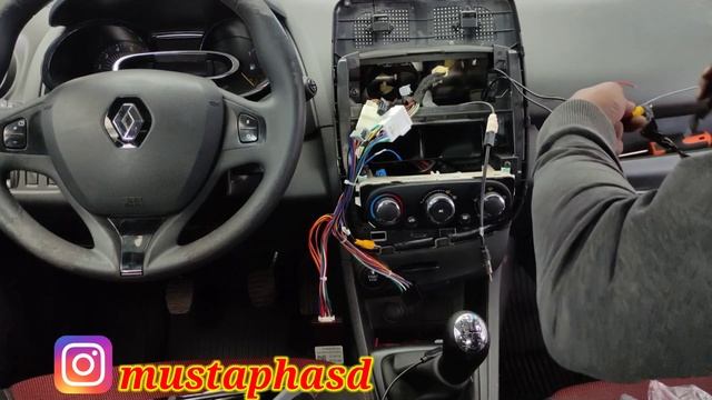 installation autoradio Android +camera de recul clio 4 смотреть онлайн