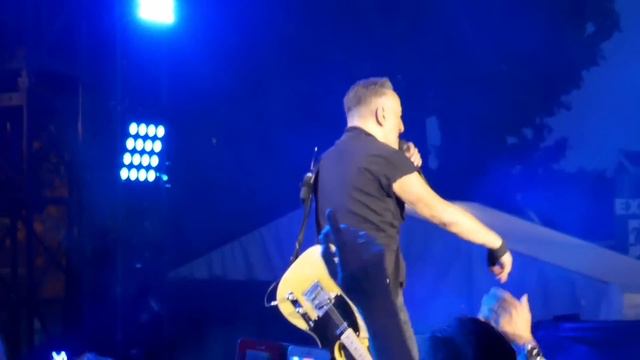 BRUCE SPRINGSTEEN - Thunder Road - Dublin RDS Arena - 2023-05-05 смотреть онлайн